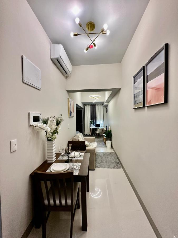 Bgc, Uptown Parksuites Tower 2 Taguig Buitenkant foto